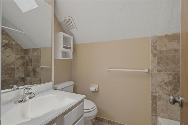 8258 Monrovia Street, Lenexa, KS 66215