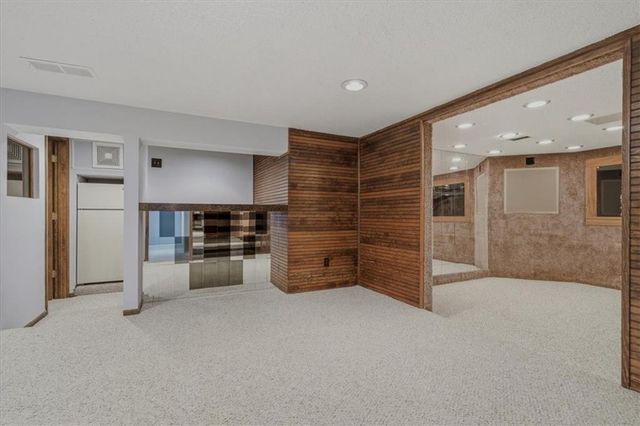 8258 Monrovia Street, Lenexa, KS 66215