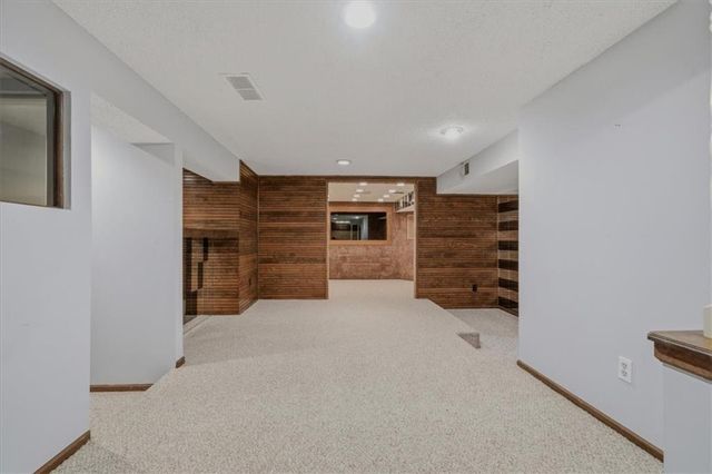 8258 Monrovia Street, Lenexa, KS 66215