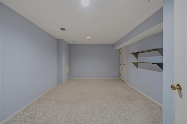 8258 Monrovia Street, Lenexa, KS 66215