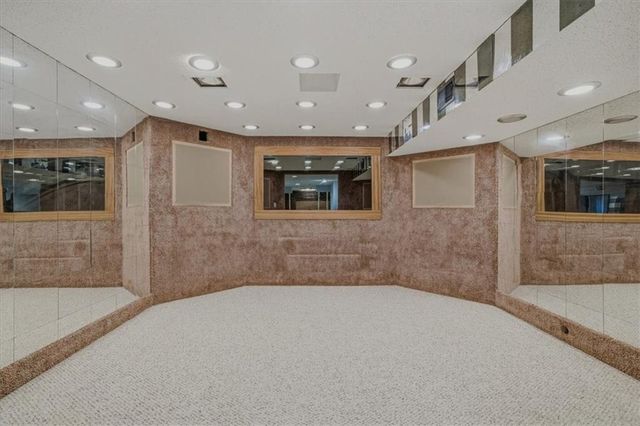 8258 Monrovia Street, Lenexa, KS 66215