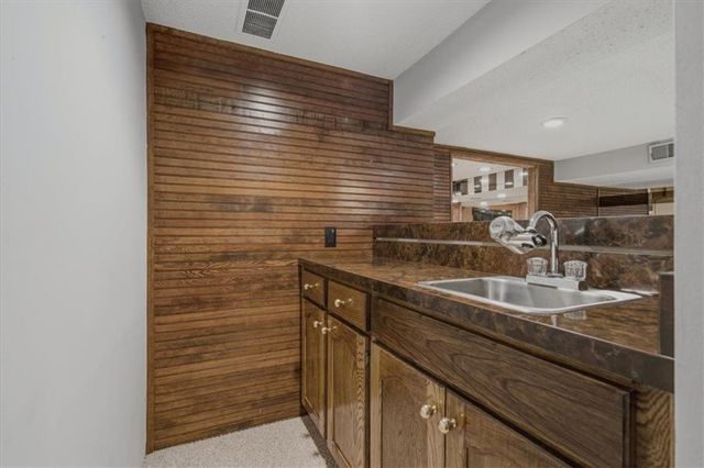 8258 Monrovia Street, Lenexa, KS 66215
