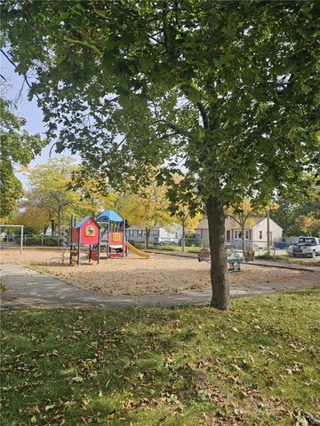 129 1st Avenue, Cranston, RI 02910