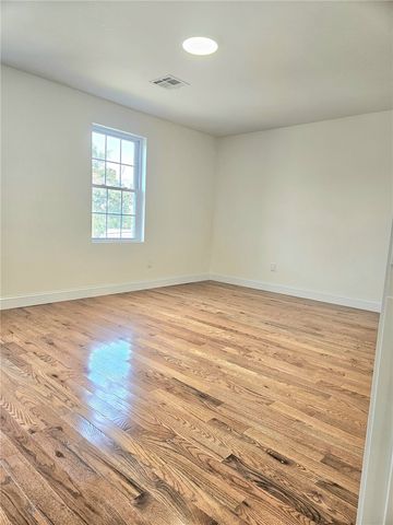 129 1st Avenue, Cranston, RI 02910