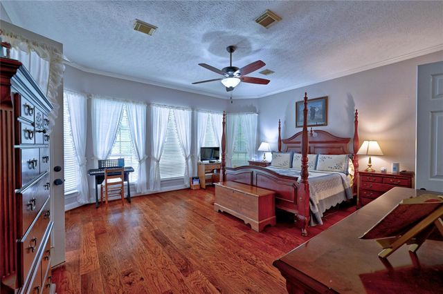 34 Ranch Creek Way, Magnolia, TX 77354
