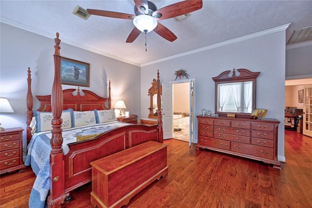34 Ranch Creek Way, Magnolia, TX 77354