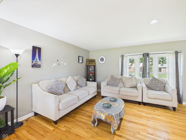 7931 Buckskin Drive, Indianapolis, IN 46250