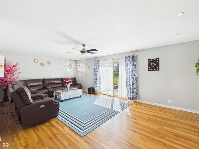 7931 Buckskin Drive, Indianapolis, IN 46250