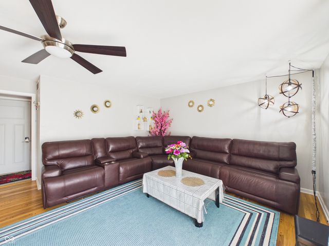 7931 Buckskin Drive, Indianapolis, IN 46250