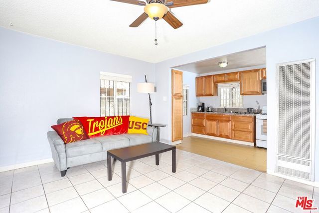1379 W 37th Place, Los Angeles, CA 90007