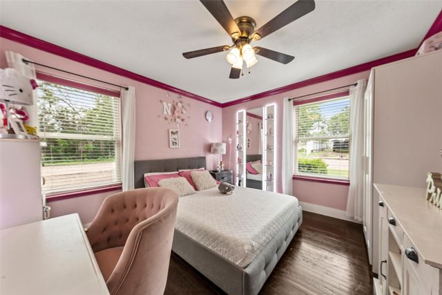 1205 N 17th Street, Waco, TX 76707