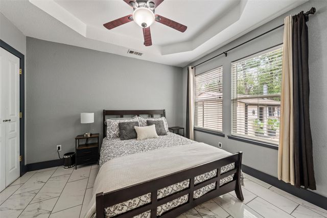 1205 N 17th Street, Waco, TX 76707