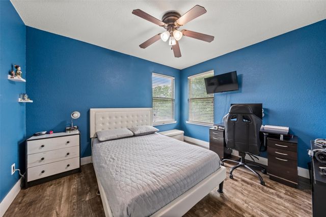 1205 N 17th Street, Waco, TX 76707