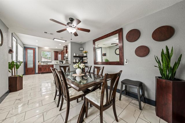 1205 N 17th Street, Waco, TX 76707