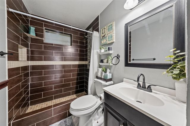 1205 N 17th Street, Waco, TX 76707