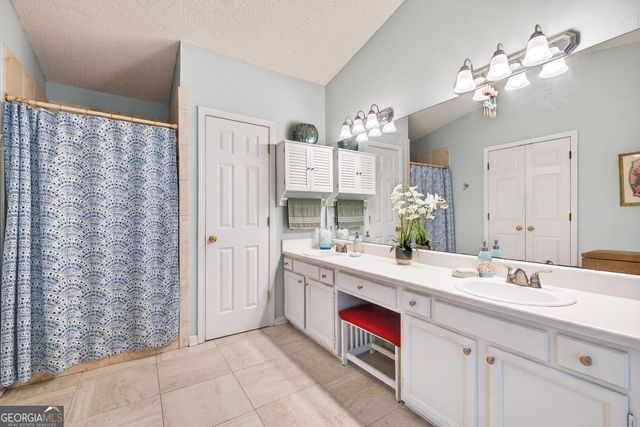 914 Wenham Lane, Lawrenceville, GA 30044