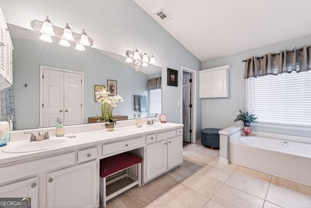 914 Wenham Lane, Lawrenceville, GA 30044