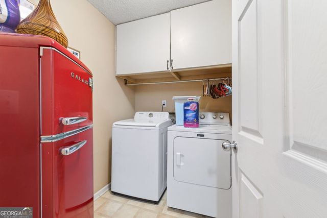 914 Wenham Lane, Lawrenceville, GA 30044