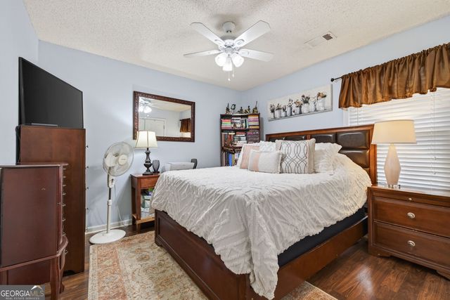 914 Wenham Lane, Lawrenceville, GA 30044