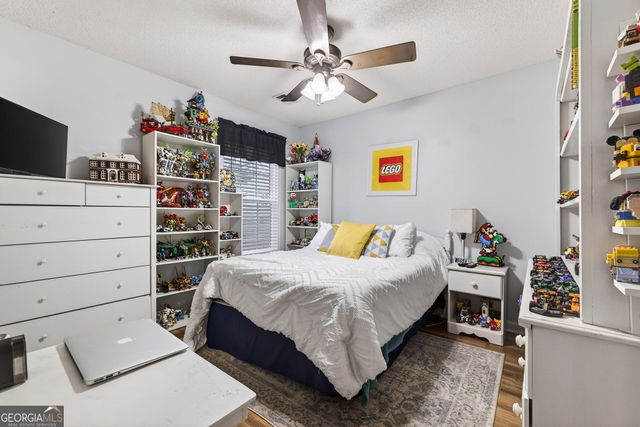 914 Wenham Lane, Lawrenceville, GA 30044