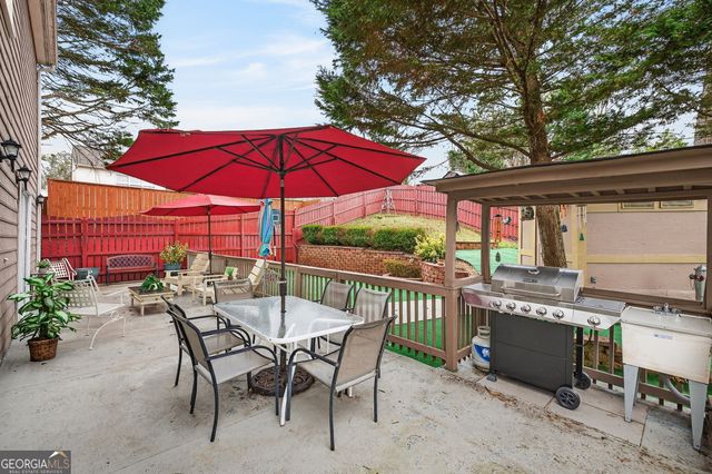 914 Wenham Lane, Lawrenceville, GA 30044