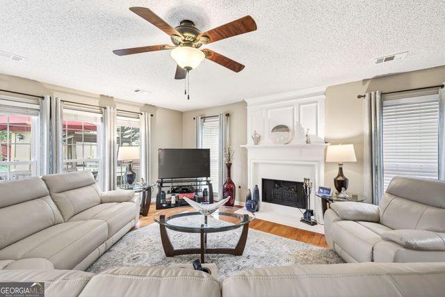 914 Wenham Lane, Lawrenceville, GA 30044