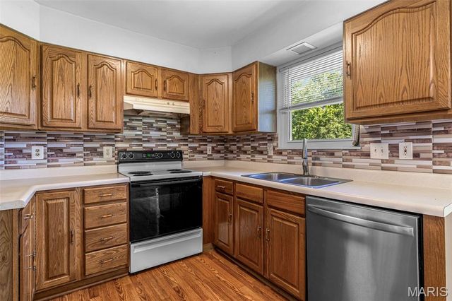 2831 Corral Estates Drive, Arnold, MO 63010