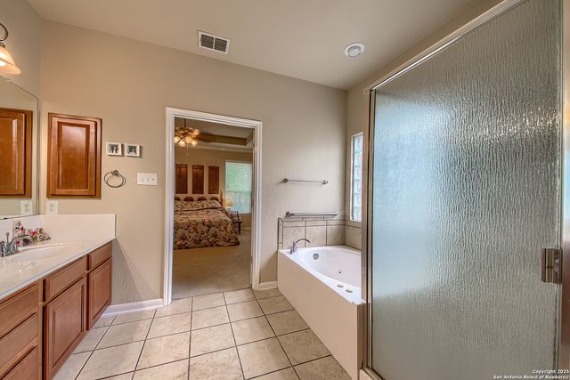 6368 Parsley Hill, Leon Valley, TX 78238