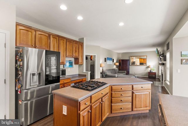 6726 EDGARTOWN WAY, Gainesville, VA 20155
