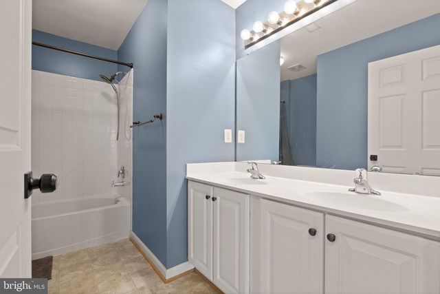 6726 EDGARTOWN WAY, Gainesville, VA 20155