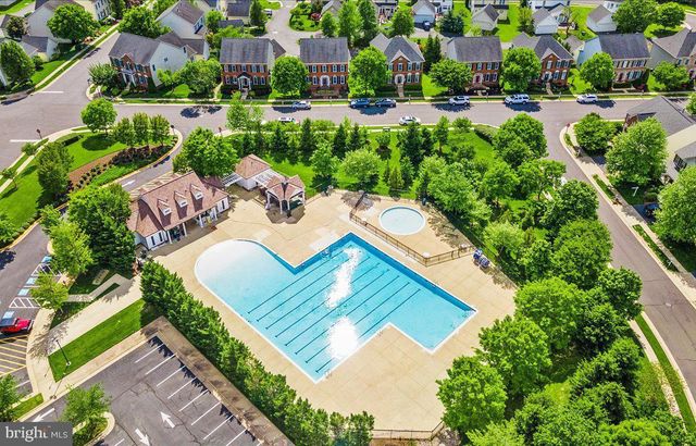 6726 EDGARTOWN WAY, Gainesville, VA 20155
