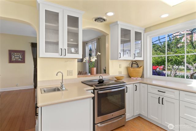 538 Adams Street, Port Townsend, WA 98368