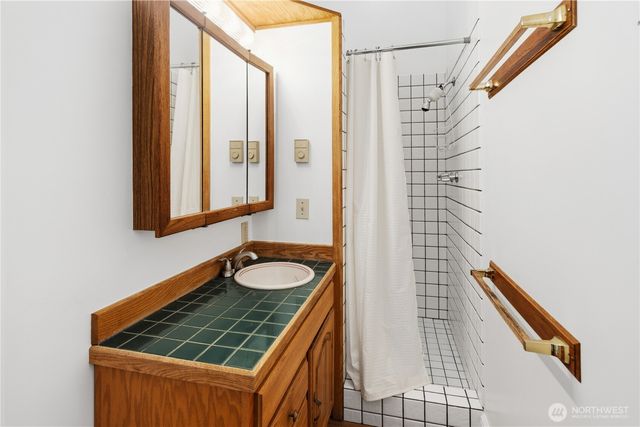 538 Adams Street, Port Townsend, WA 98368