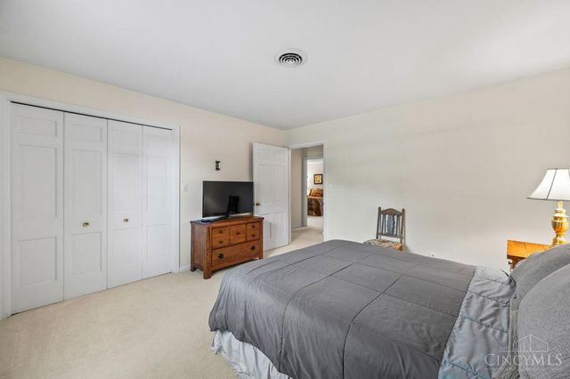 397 Ridgewood Lane, Lebanon, OH 45036