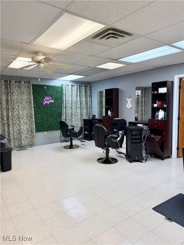 16793 St Clair Avenue, East Liverpool, OH 43920