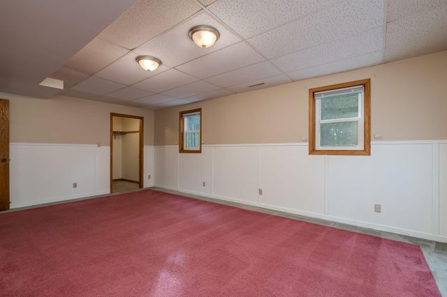 50 Canterbury Court, Mankato, MN 56001