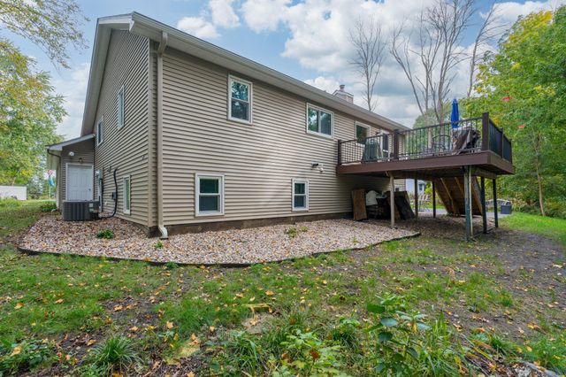 50 Canterbury Court, Mankato, MN 56001