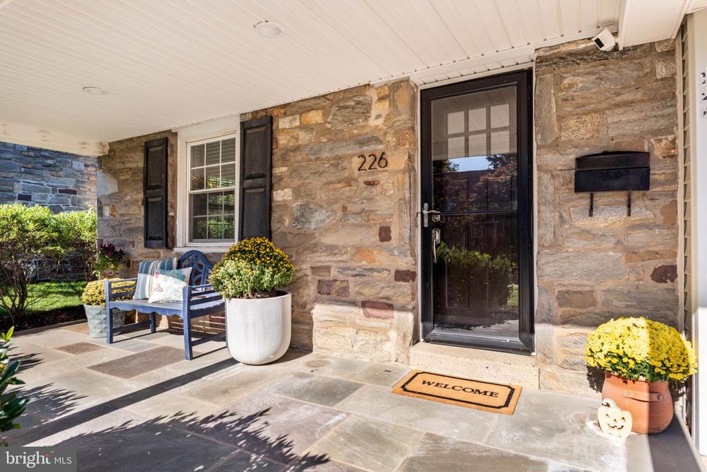 226 RODNEY CIR, BRYN MAWR, PA 19010 — photo 3