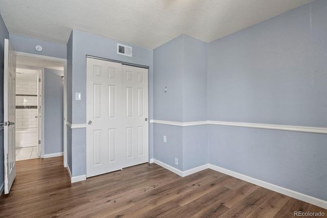 6475 S Dayton Street 307, Englewood, CO 80111