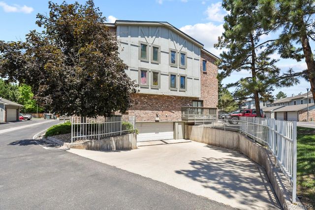 6475 S Dayton Street 307, Englewood, CO 80111