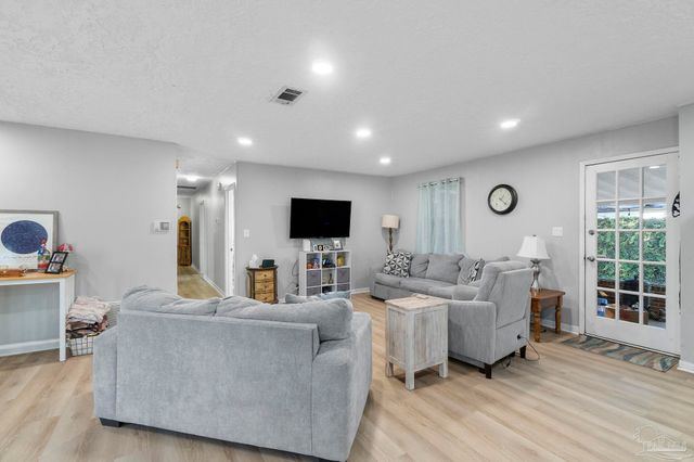 4639 Wabash Ave, Pensacola, FL 32506