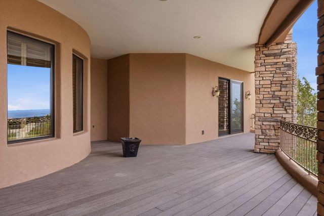 13705 Ricegrass Place NE, Albuquerque, NM 87111