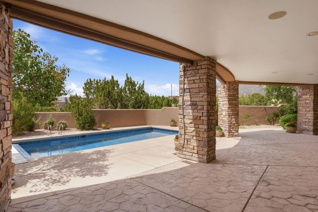 13705 Ricegrass Place NE, Albuquerque, NM 87111