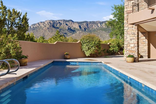 13705 Ricegrass Place NE, Albuquerque, NM 87111