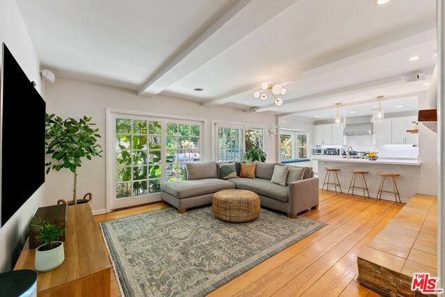 3644 Goodland Avenue, Los Angeles, CA 91604