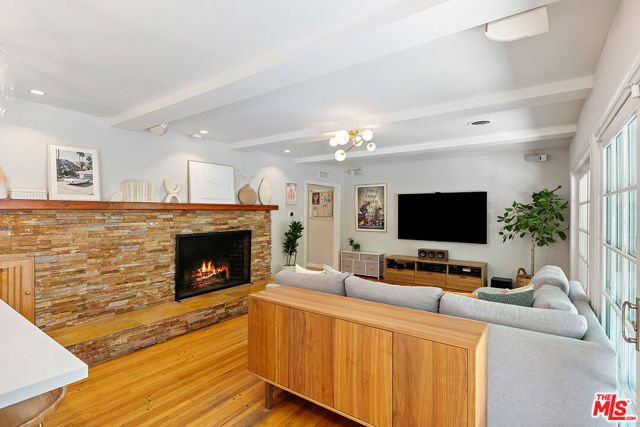 3644 Goodland Avenue, Los Angeles, CA 91604