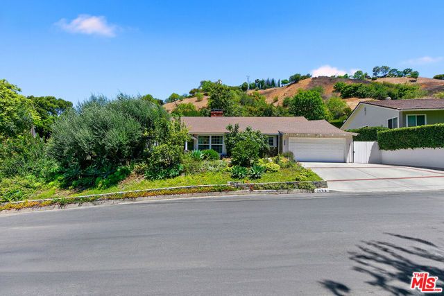 3644 Goodland Avenue, Los Angeles, CA 91604