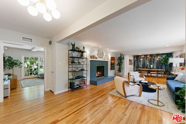 3644 Goodland Avenue, Los Angeles, CA 91604