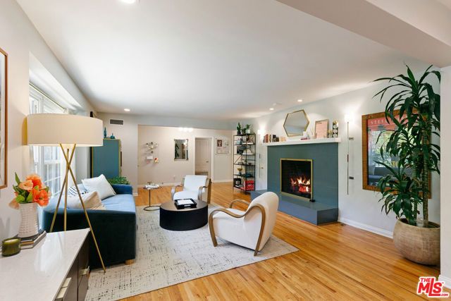 3644 Goodland Avenue, Los Angeles, CA 91604