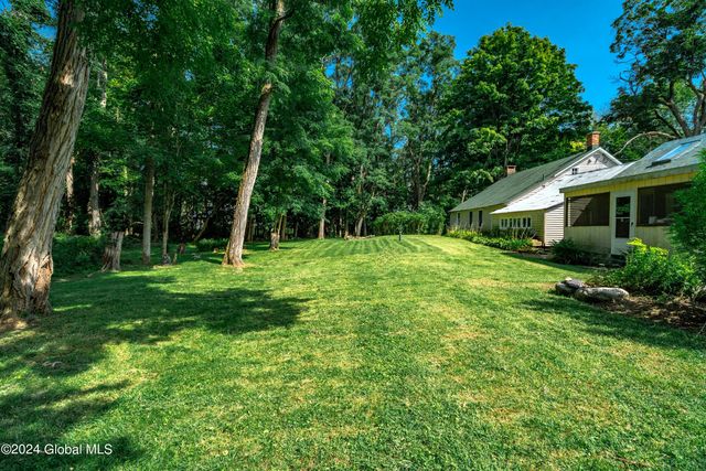 65 Kaydeross Avenue West, Saratoga Springs, NY 12866